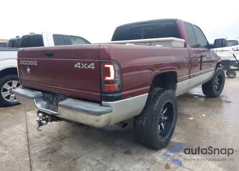 2001 Dodge Ram 1500 St из США, поврежденный, VIN 1B7HF13Z71J508673